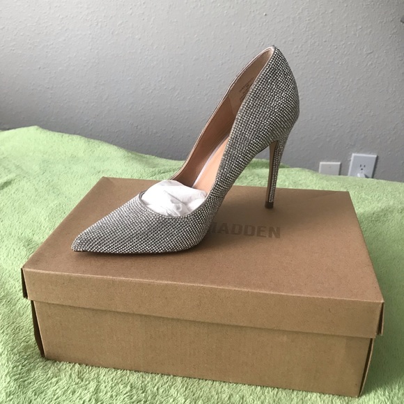 Steve Madden Sparkle pumps - Picture 2 of 3